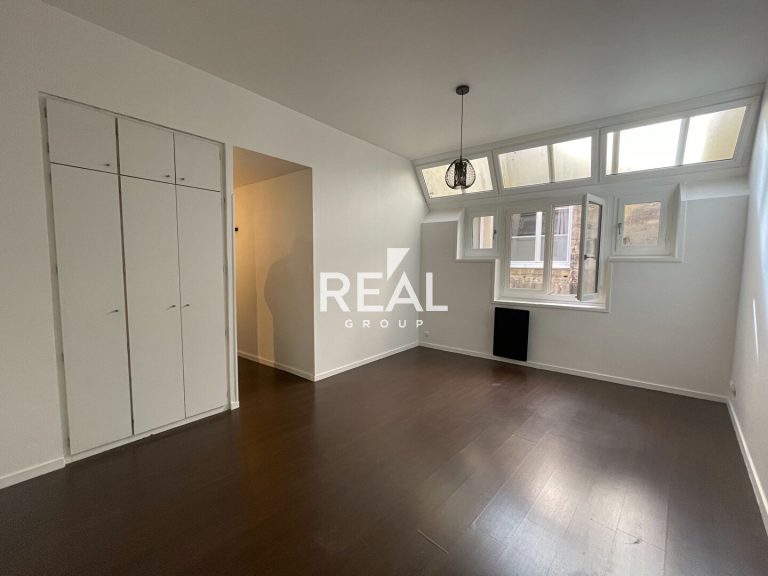Location Appartement Bordeaux 27 m²