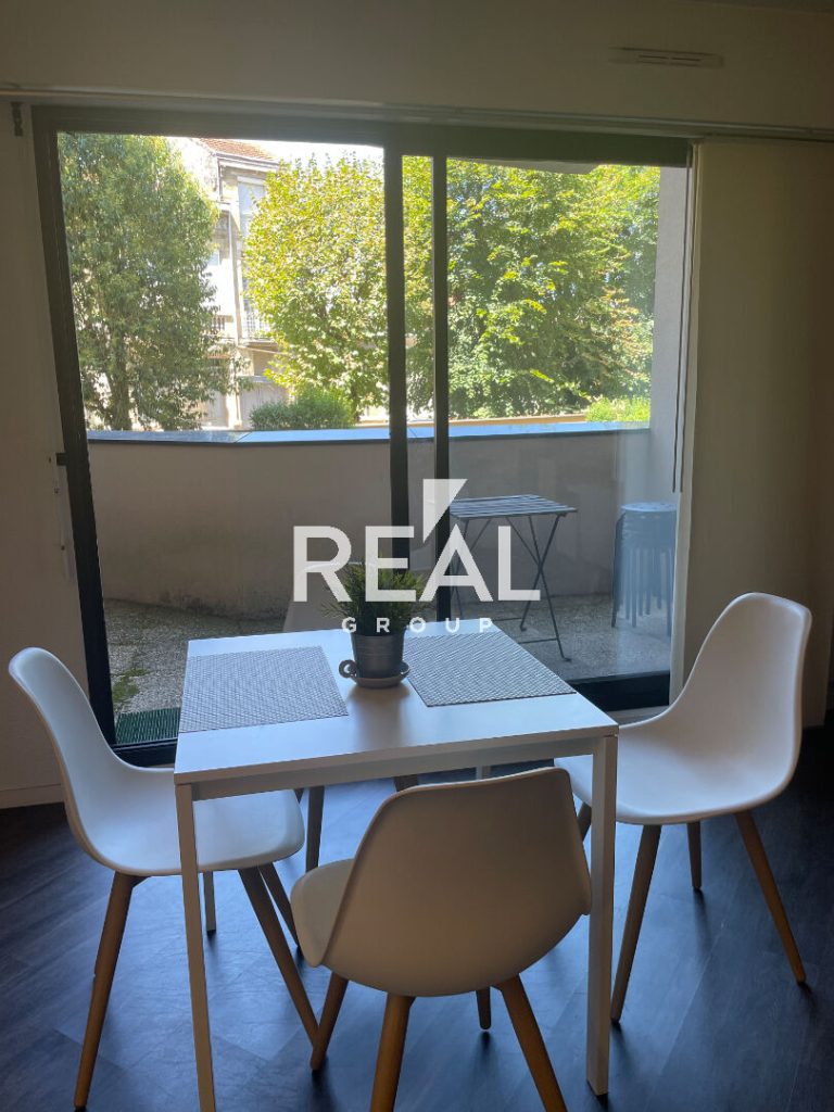 Location Appartement Bordeaux 2