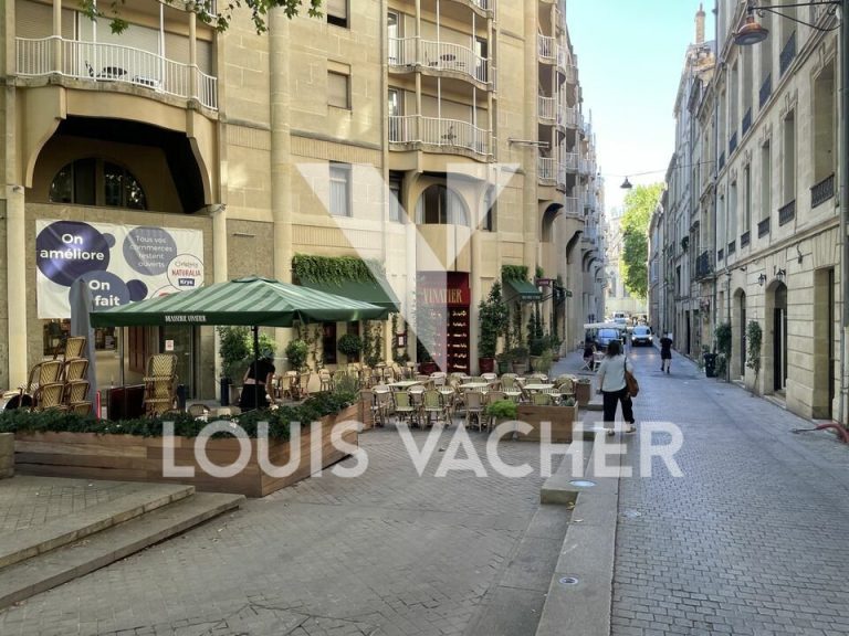 Local commercial Bordeaux 3
