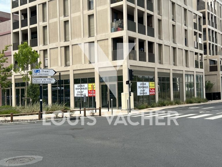Local commercial Bordeaux 2
