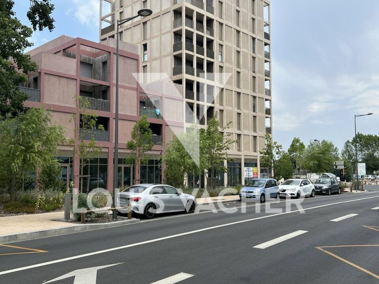 Local commercial Bordeaux 4