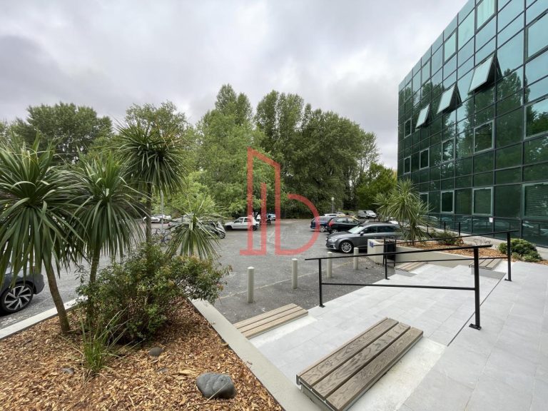 Location de bureau Bruges 360 m²