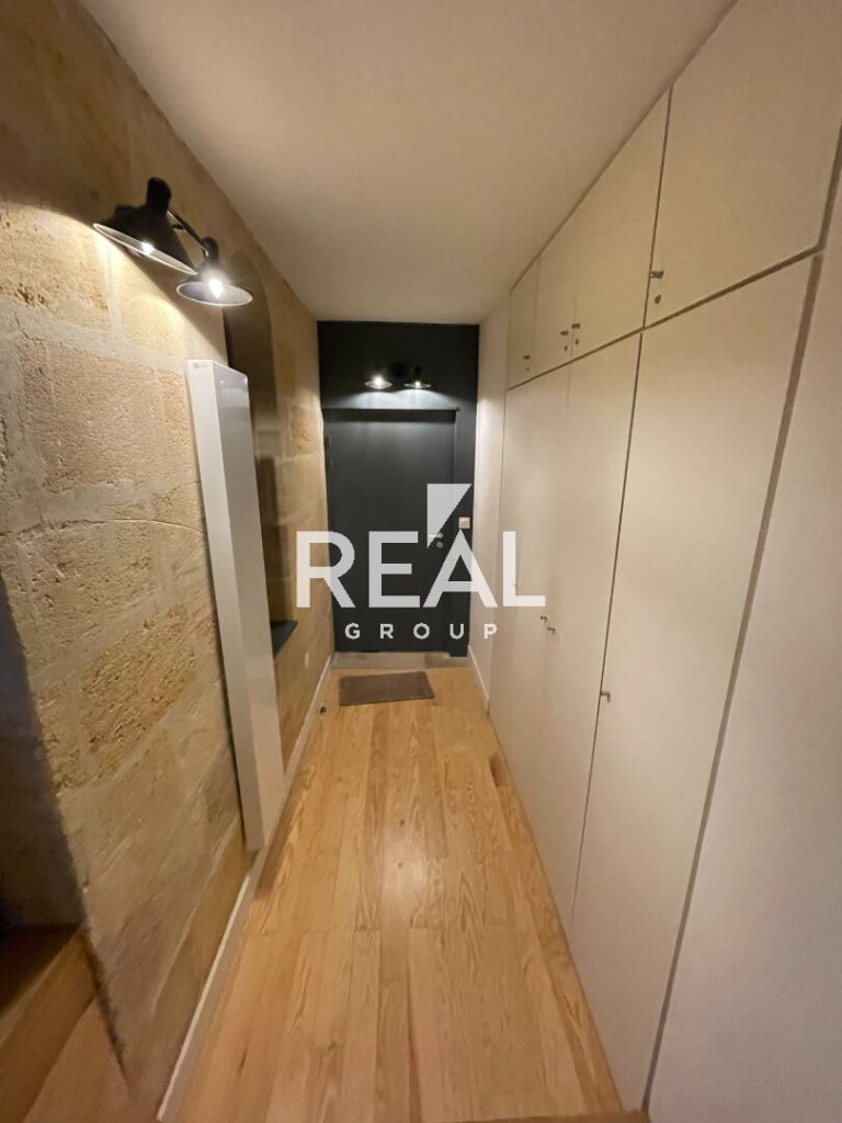Location Appartement Bordeaux 10