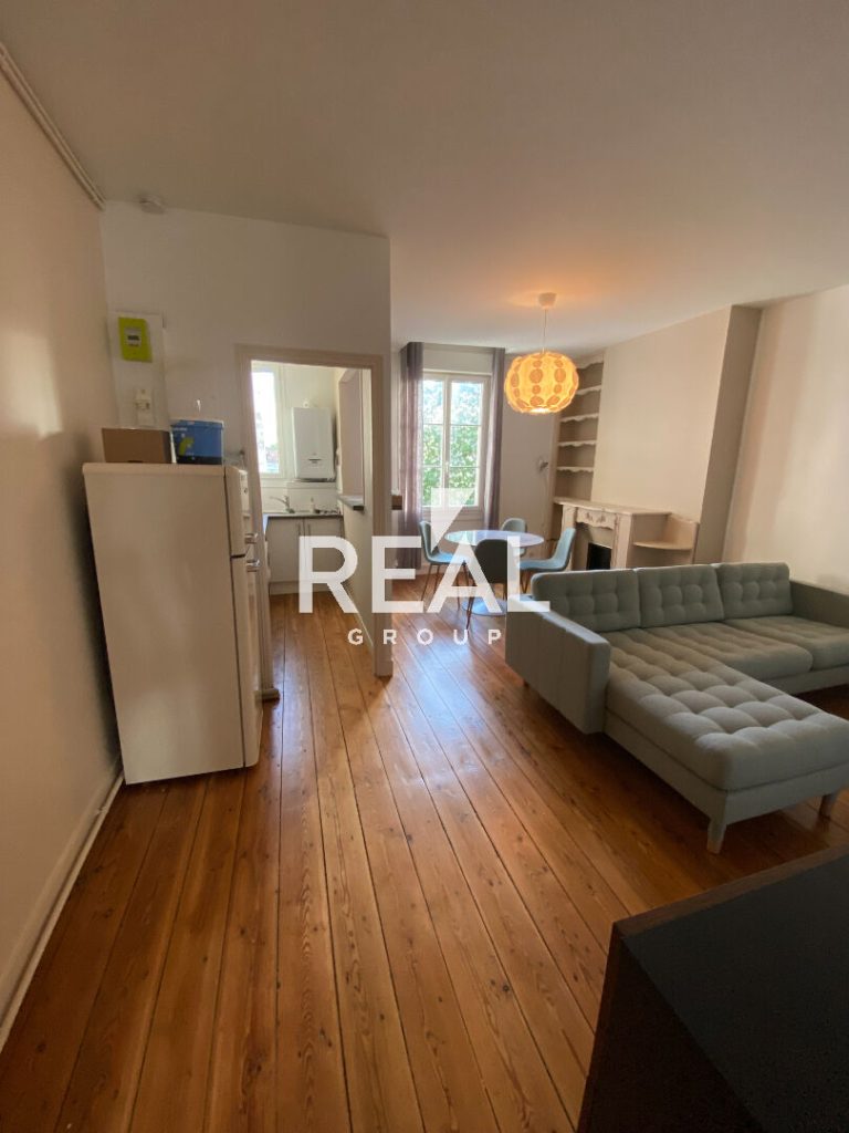 Location Appartement Bordeaux 51 m²