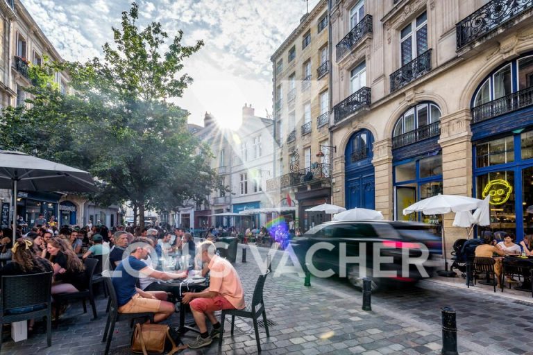 Local commercial Bordeaux 3